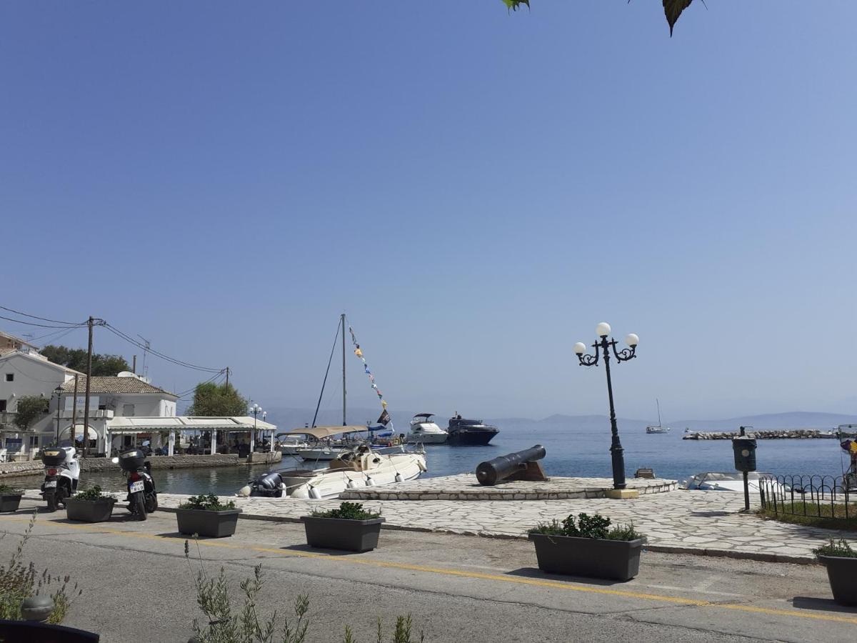 Katia Cottage Kassiopi Buitenkant foto